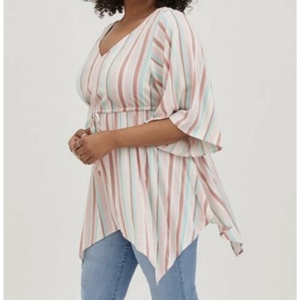 Torrid 2 BABYDOLL Top Challis Stripe Pink Plus Size 2X V Neck Sharkbite Hem - Picture 1 of 12